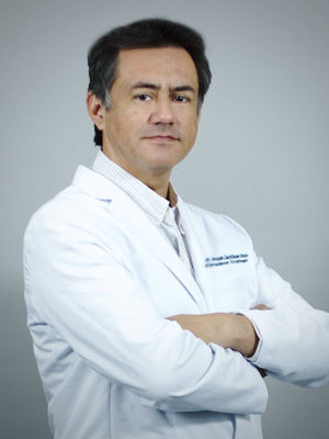 Dr. Alberto Medina Benítez