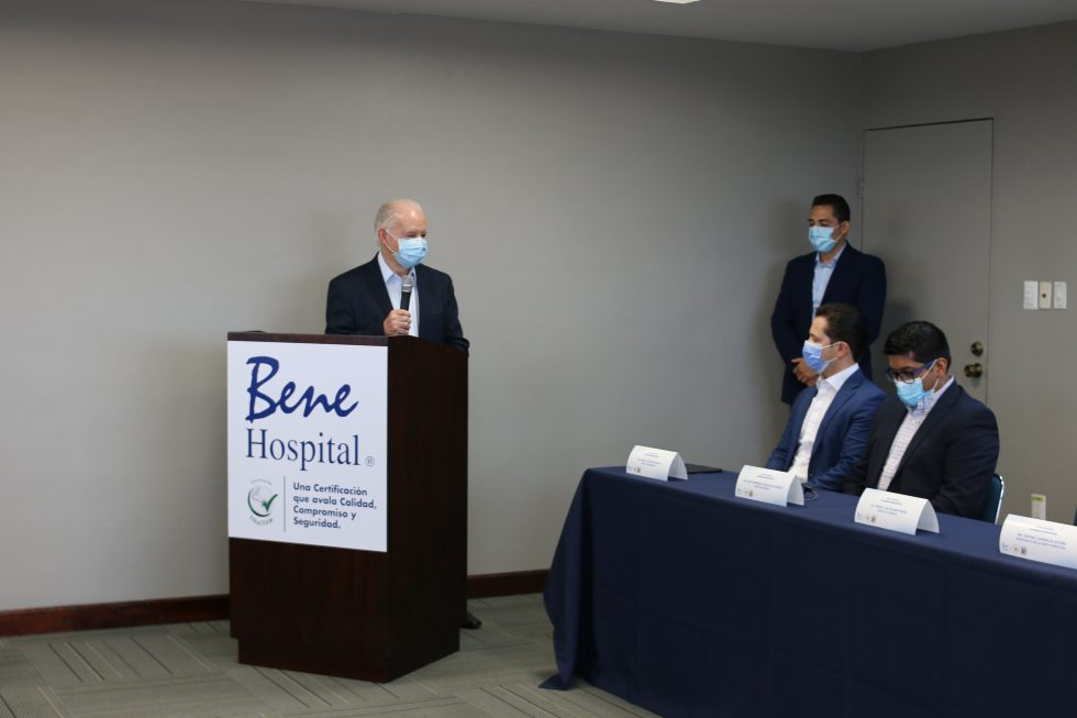 Firma Bene Hospital convenio con IEST ANAHUAC Hospital Beneficencia