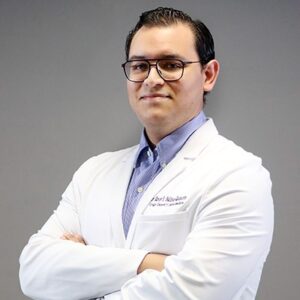 Dr. Xavier E. Salinas Quintero